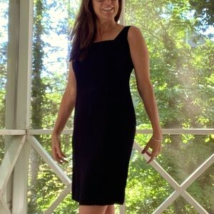 Black dress perfect for any occasion